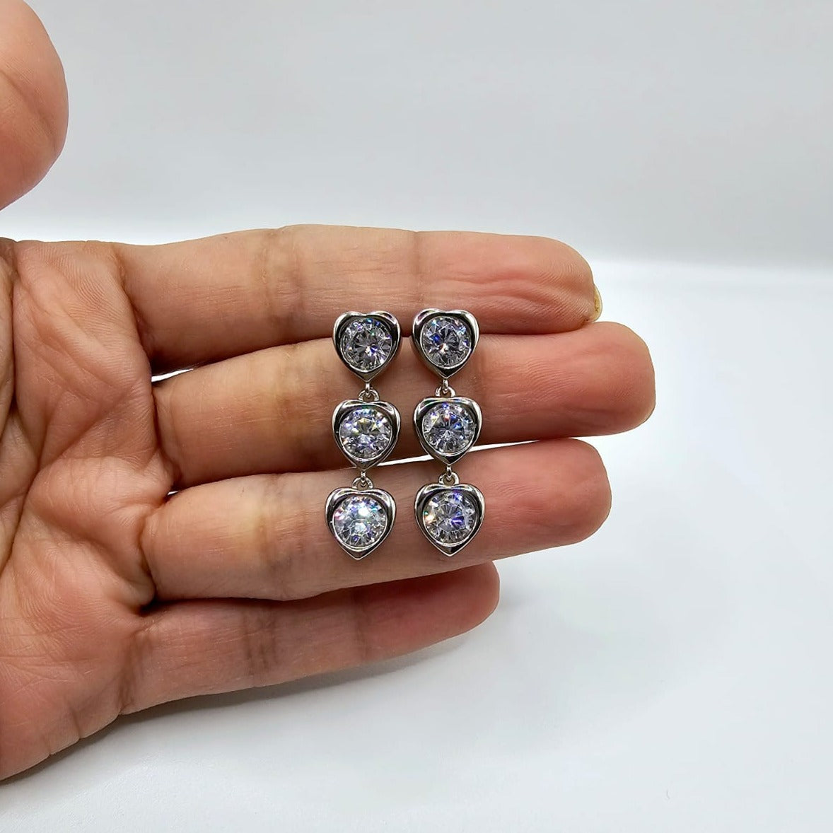 Aretes Corazones Plateados