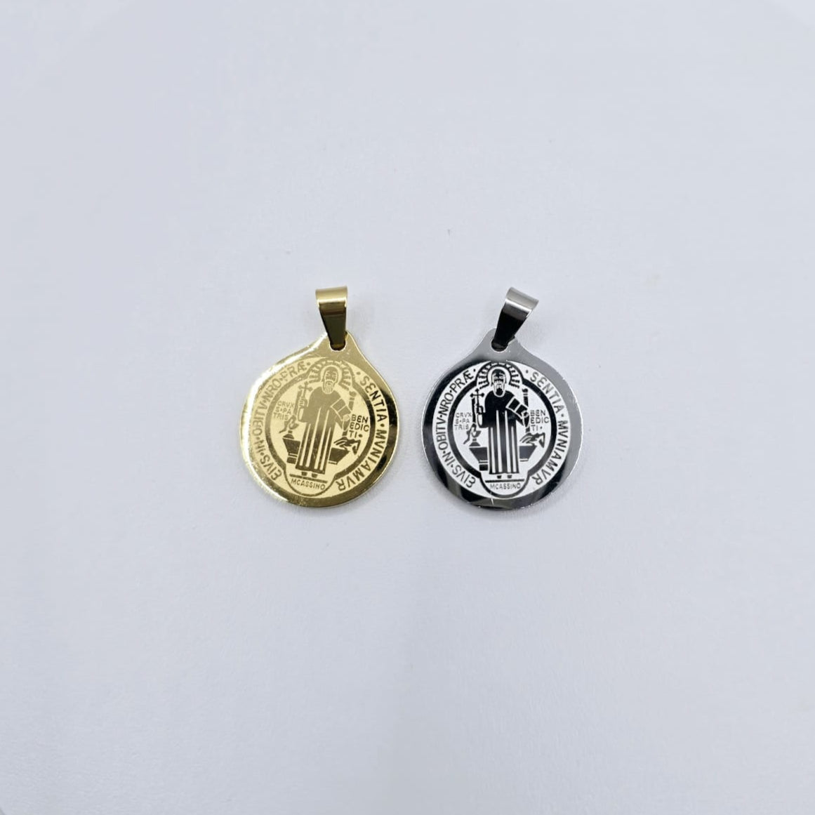 Medalla San Benito 20mm