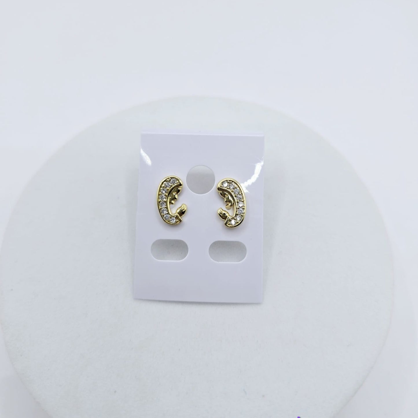 Aretes Virgen María