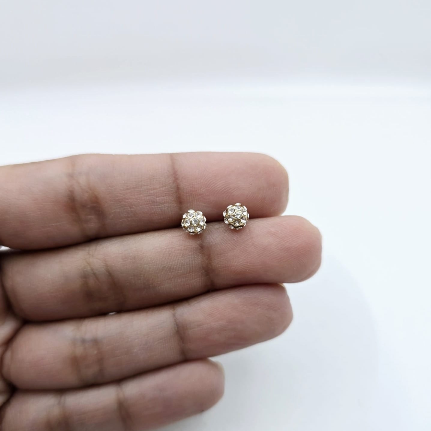 Aretes Pequeños Zirconias Xp