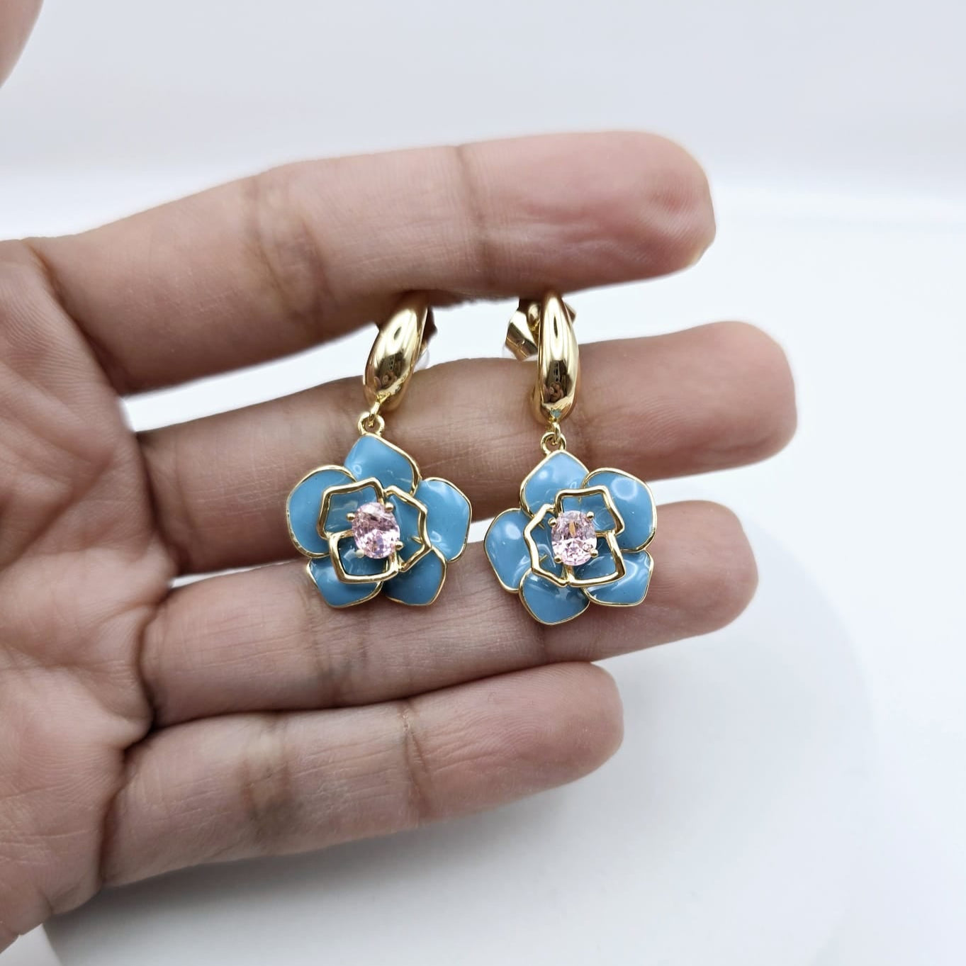 Aretes Flor Azul xp