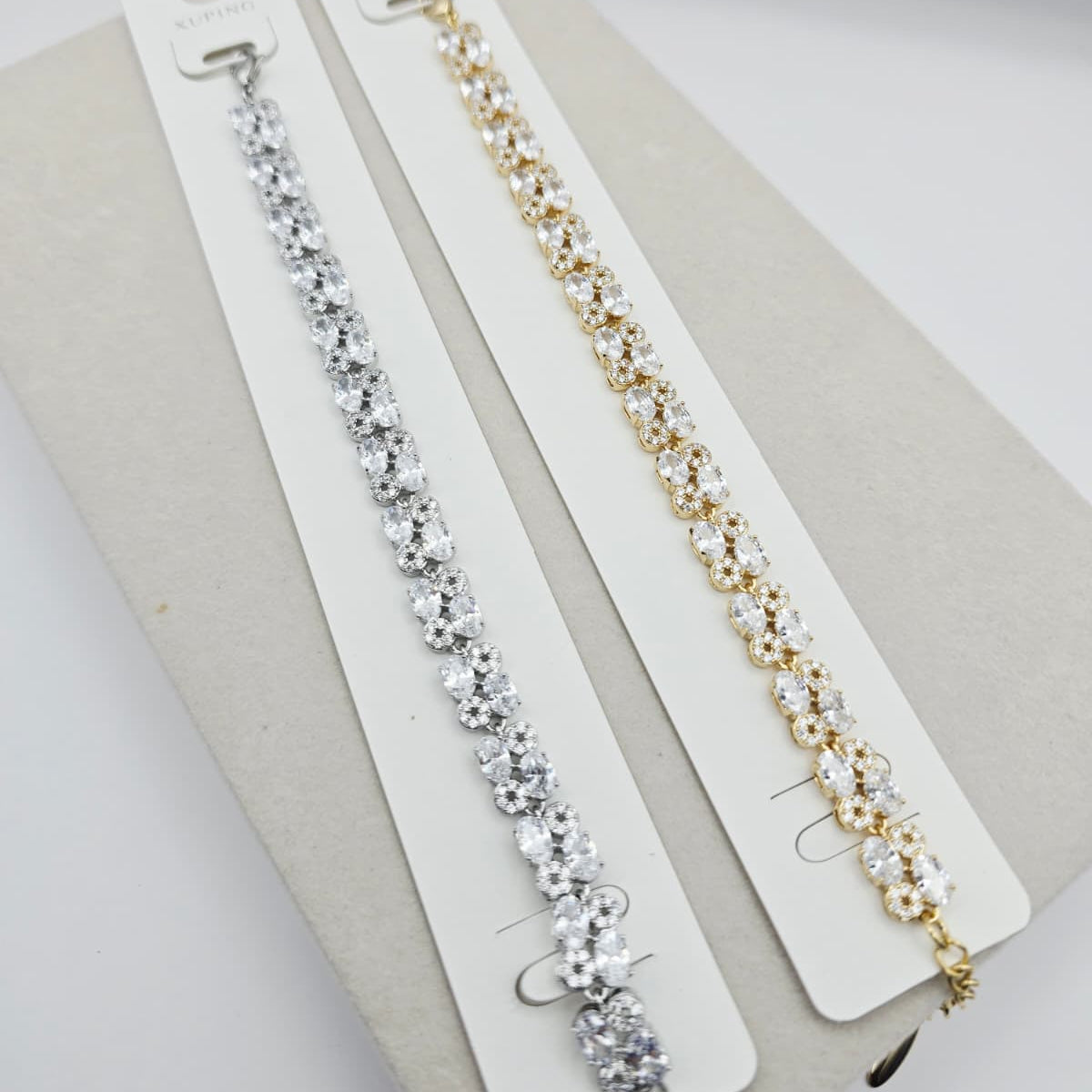 Pulsera Zirconias xp