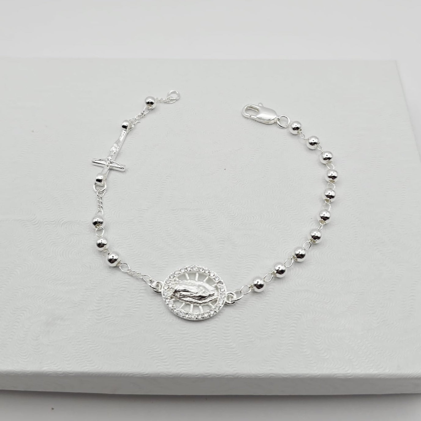 Denario Liso Plateado Virgen de Guadalupe