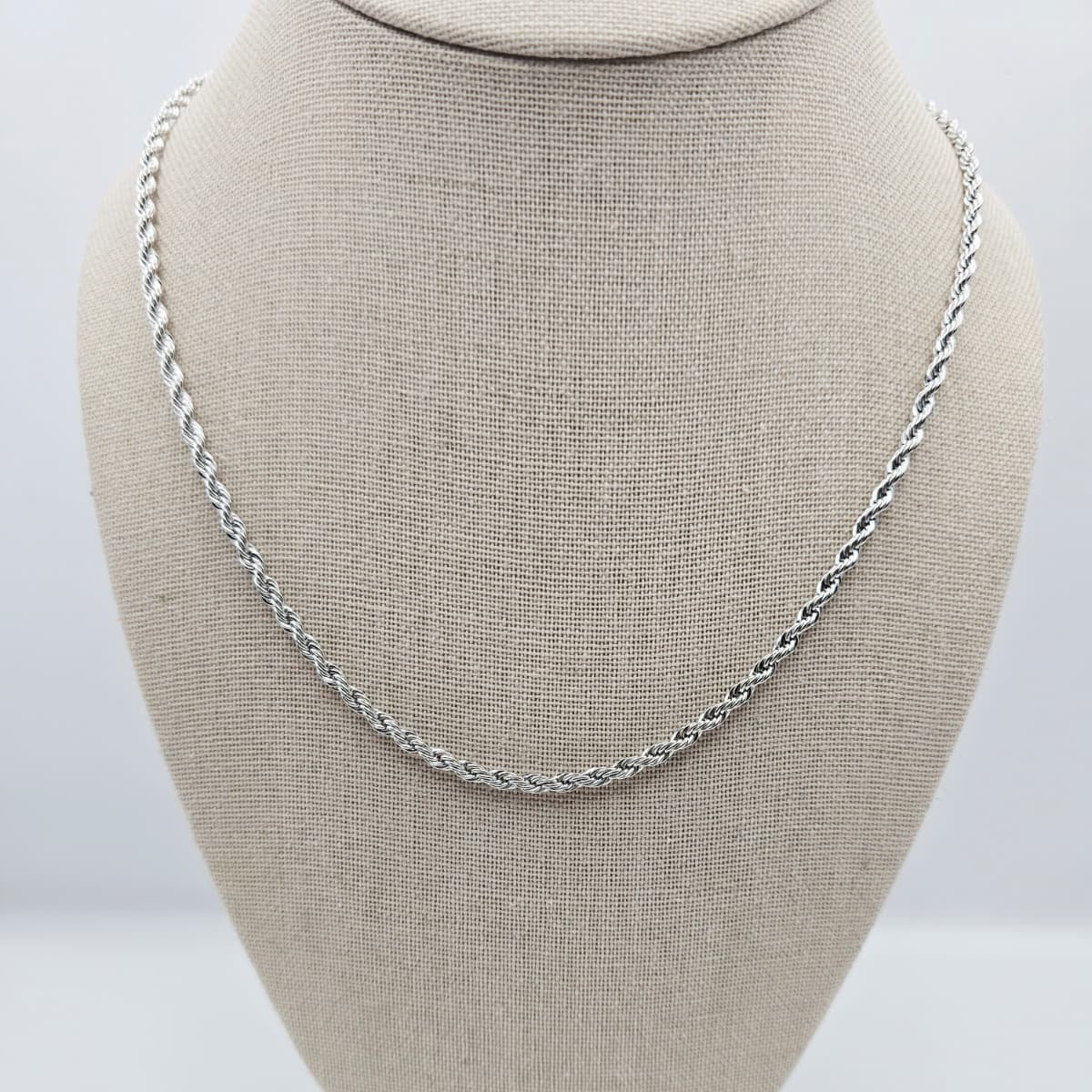 Cadena Torsal Plateada xp 20"