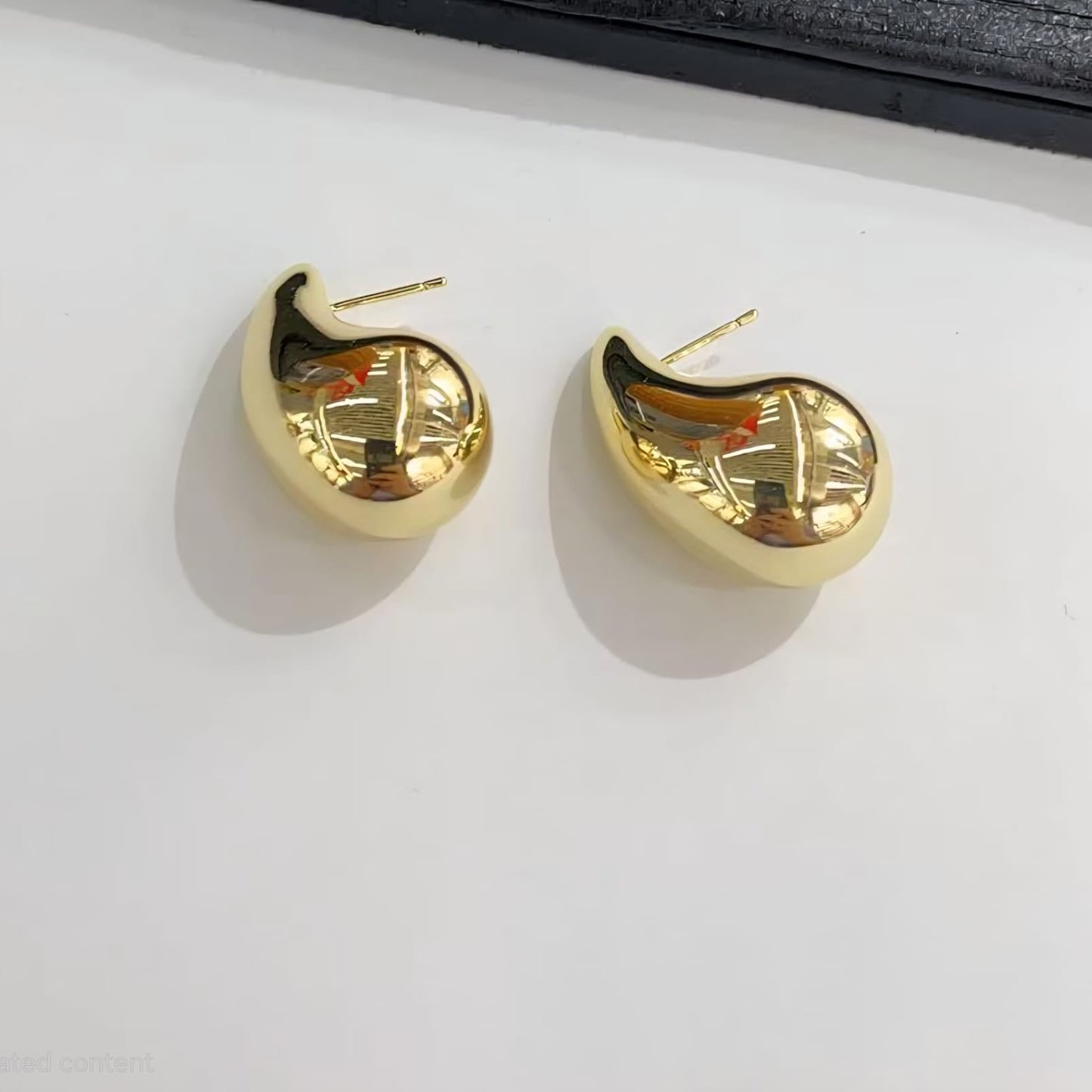 Aretes Gotas Doradas