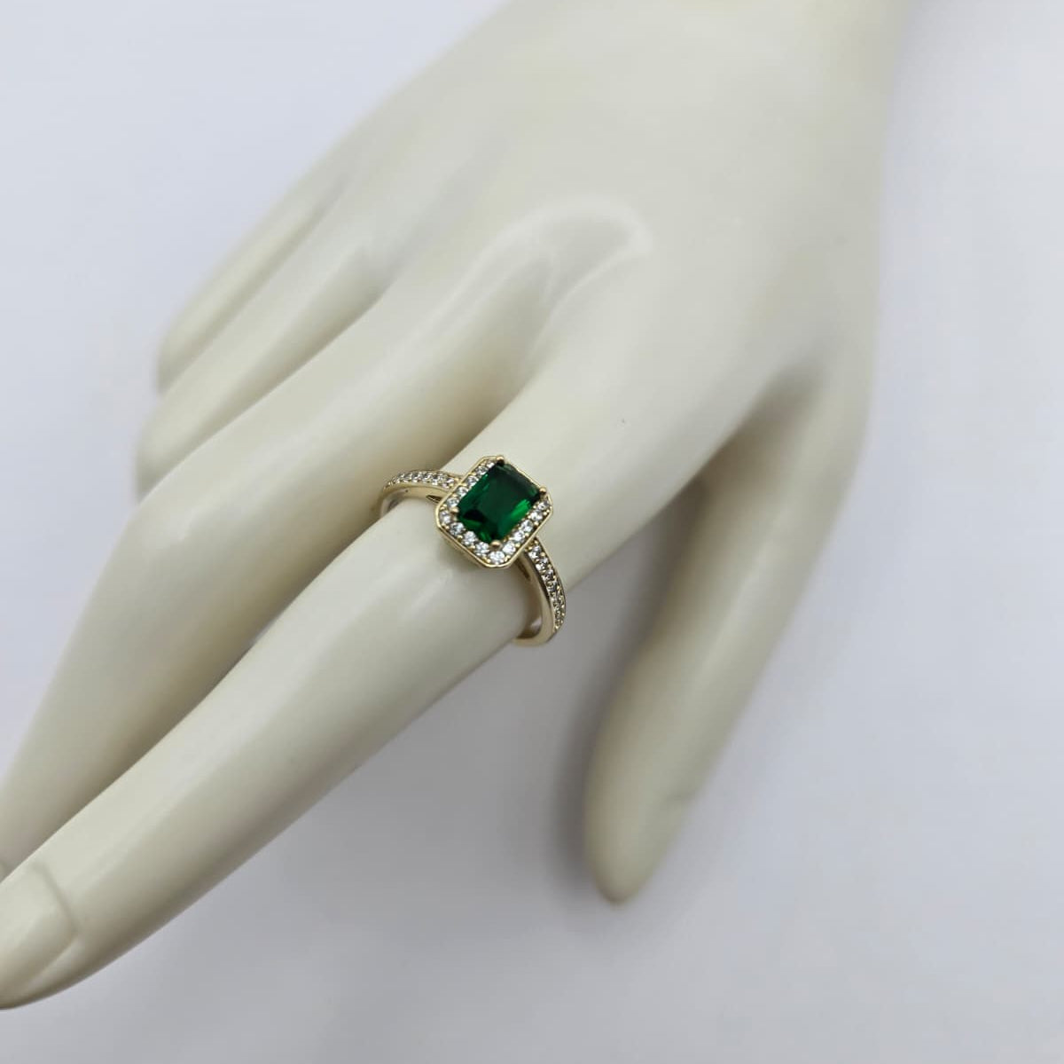 Anillo Verde Esmeralda xp