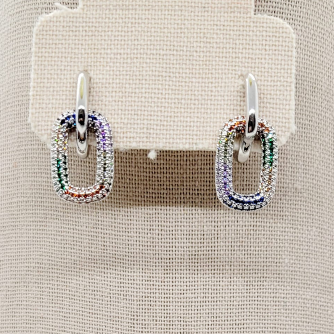 Colorful Link Earrings