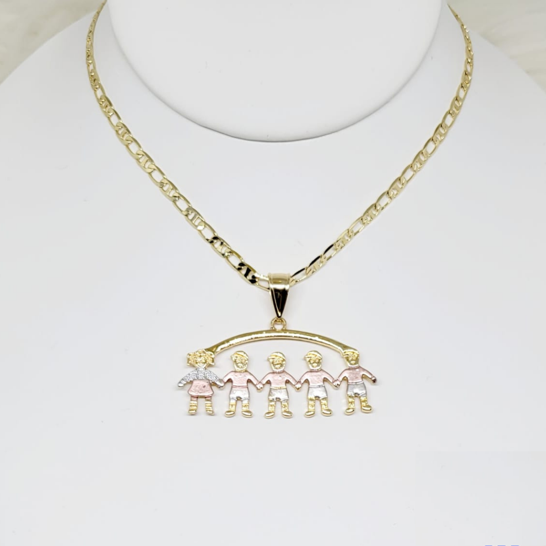 Dije 1 Niña y 4 Niños