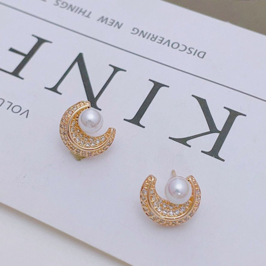 Aretes Media Luna Perlas