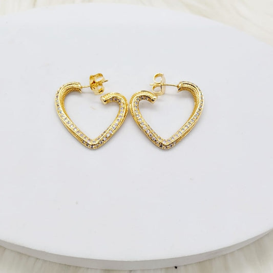 Aretes Medio Corazón Zirconia