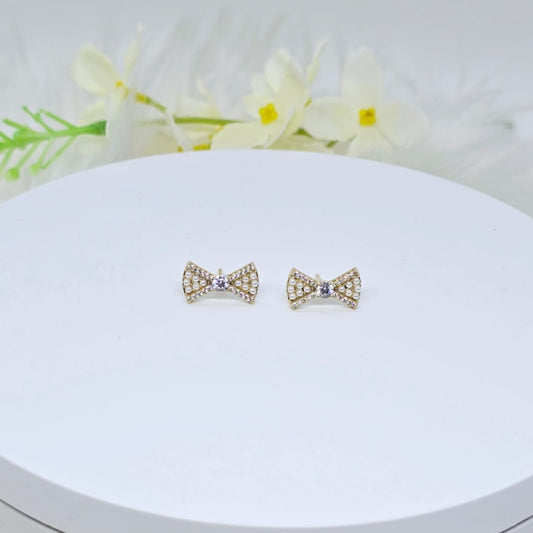 Aretes Moño y Perlas