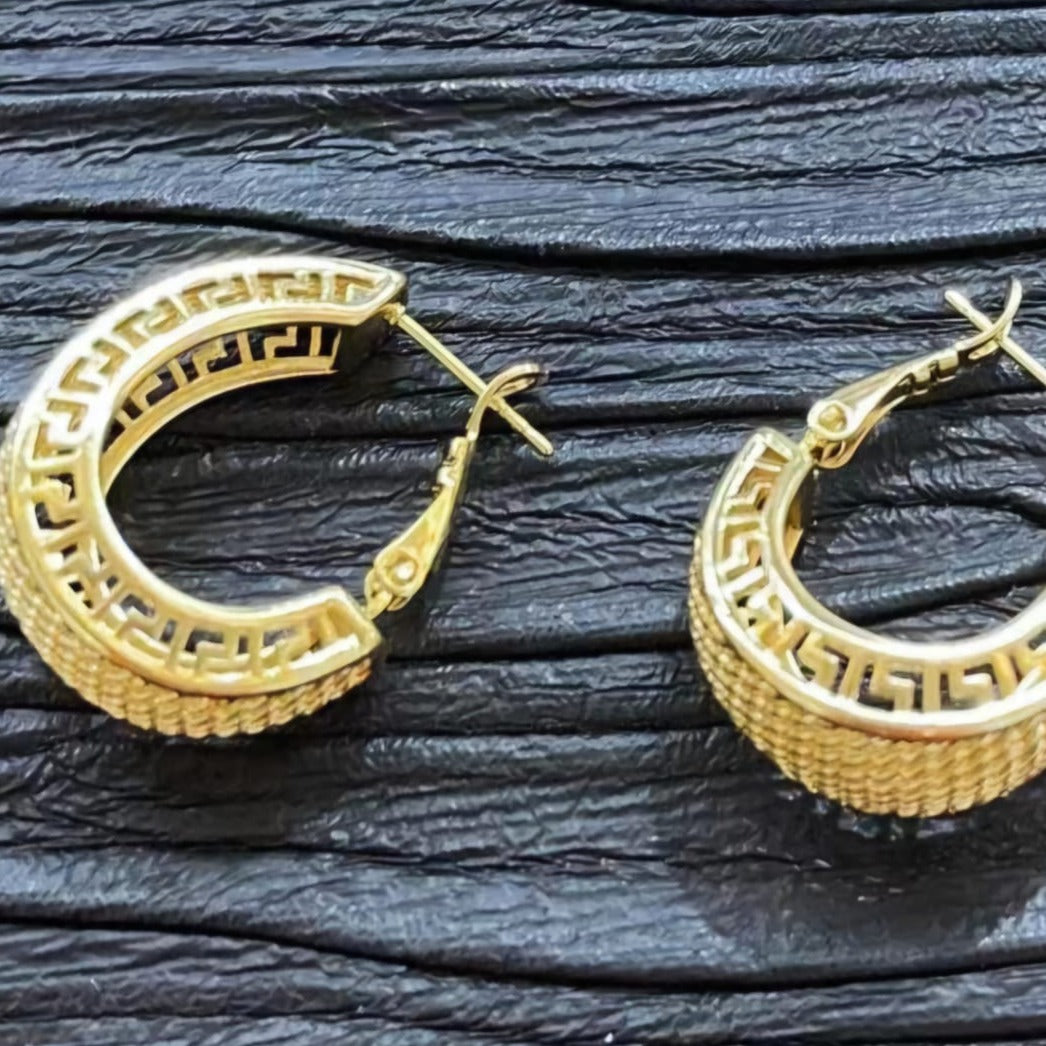 Aretes Dorados con Grecas