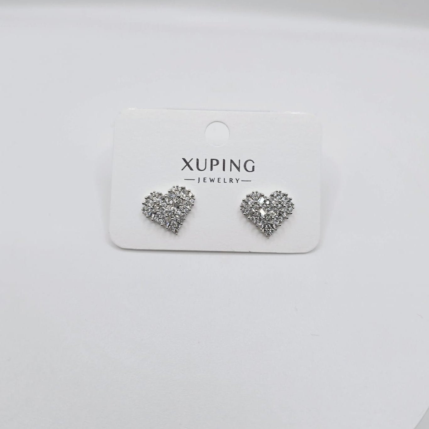 Aretes Corazón Plateados xp