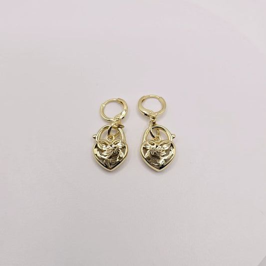 Aretes Corazón Dorados xp