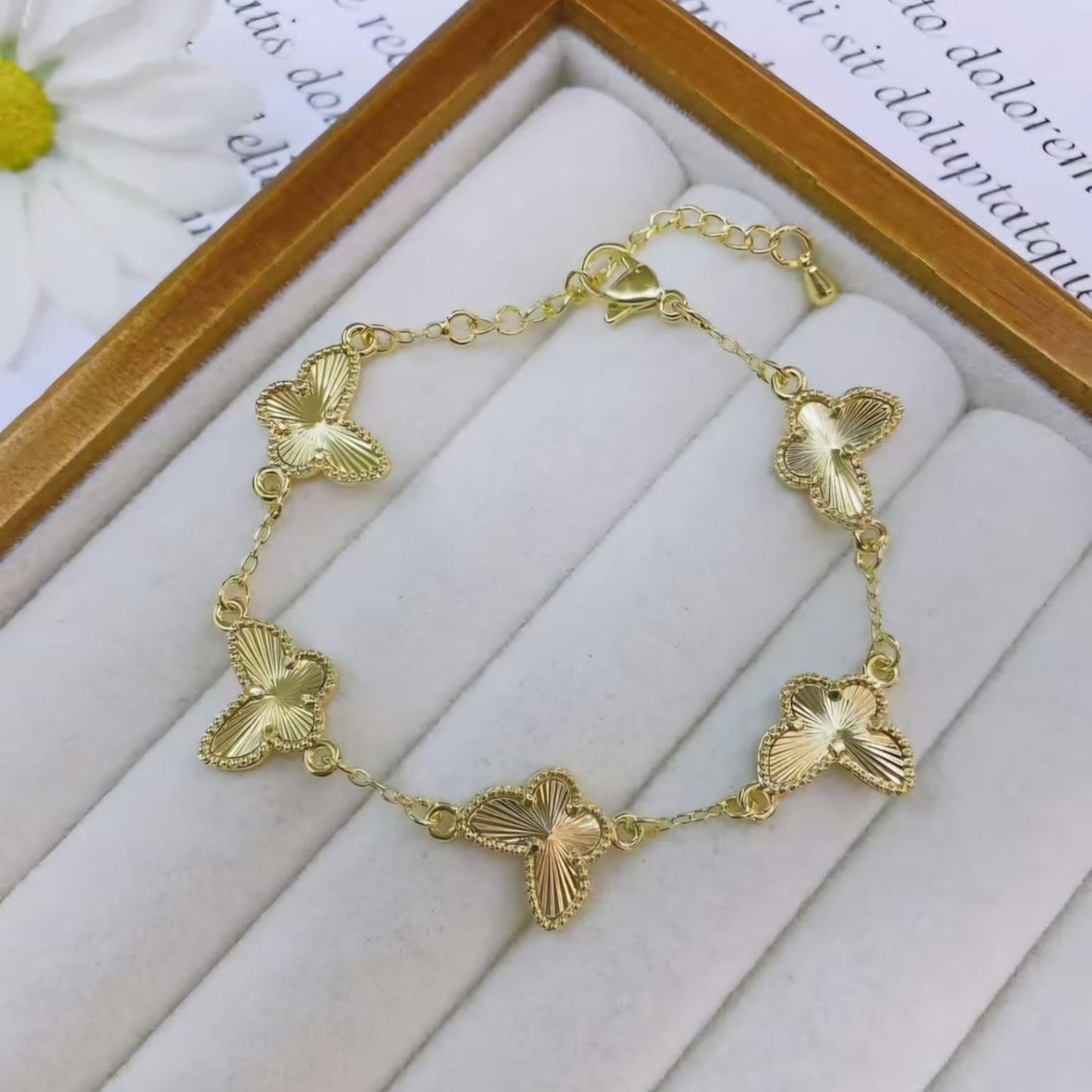 Pulsera Mariposas Doradas