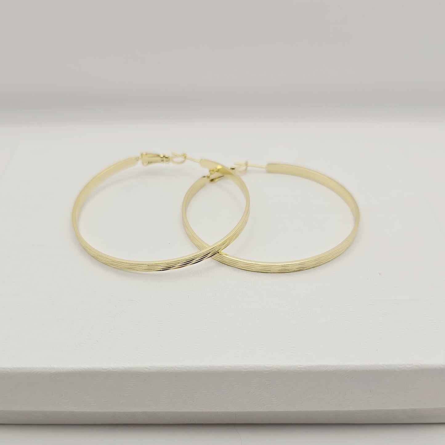 Arracadas Lineas Doradas xp 50mm