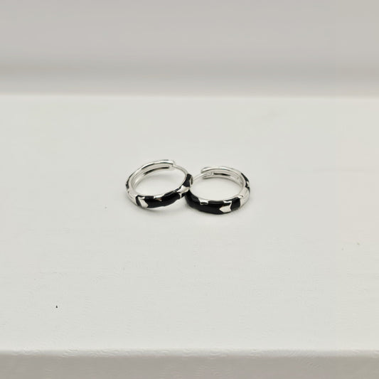 Huggies Plateados con Negro