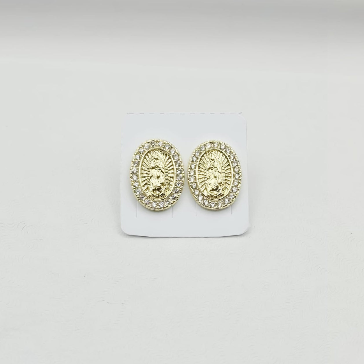 Aretes Virgen de Guadalupe Ovalados