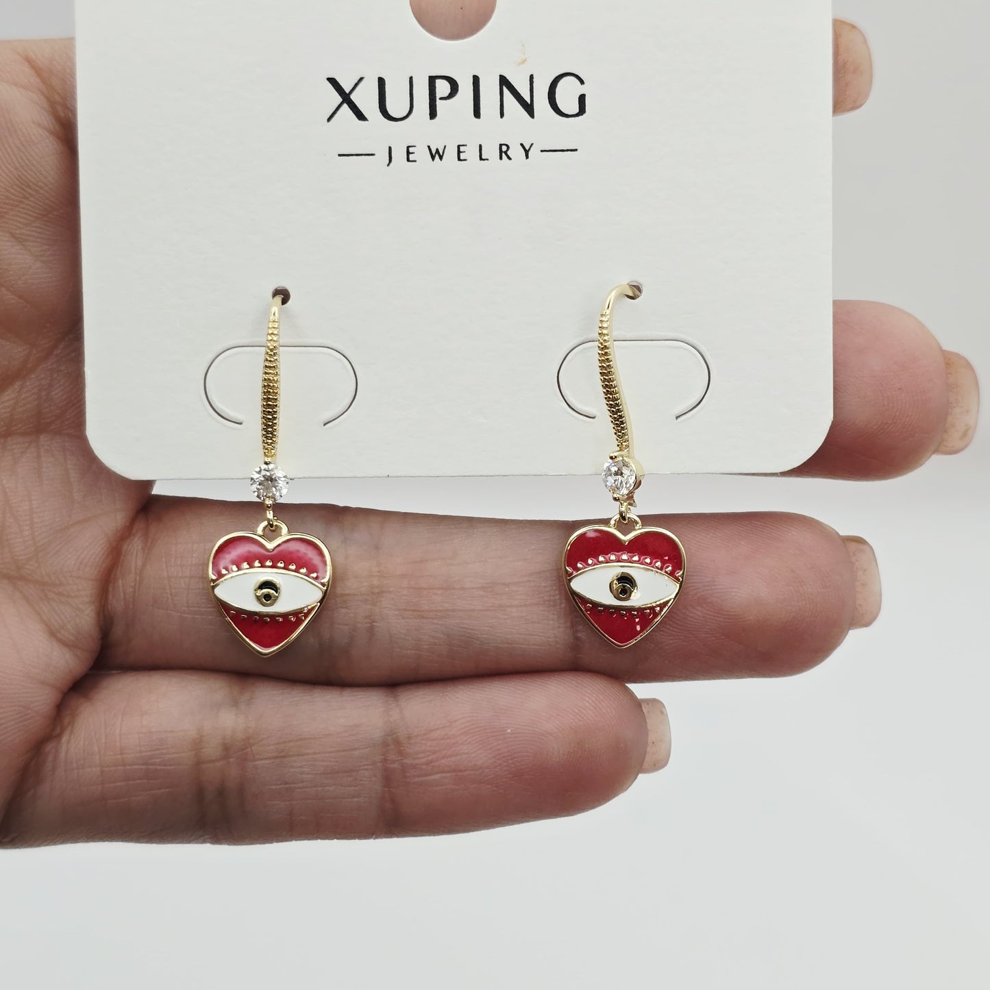 Aretes Corazón Ojitos xp