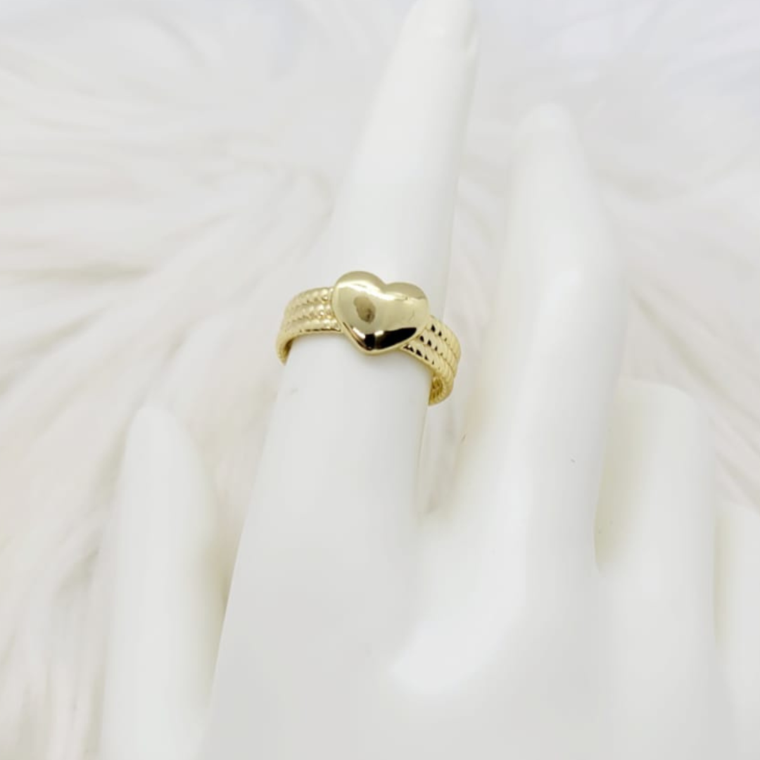 Anillo Corazón Dorado Ajustable