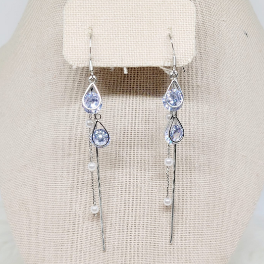 Aretes Largos Gotas y Perlas